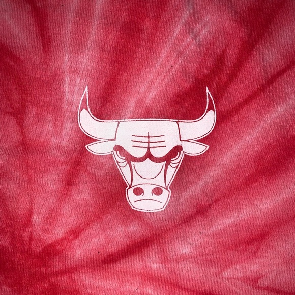 Chicago Bulls tie dye shirt - Picture 3 of 5